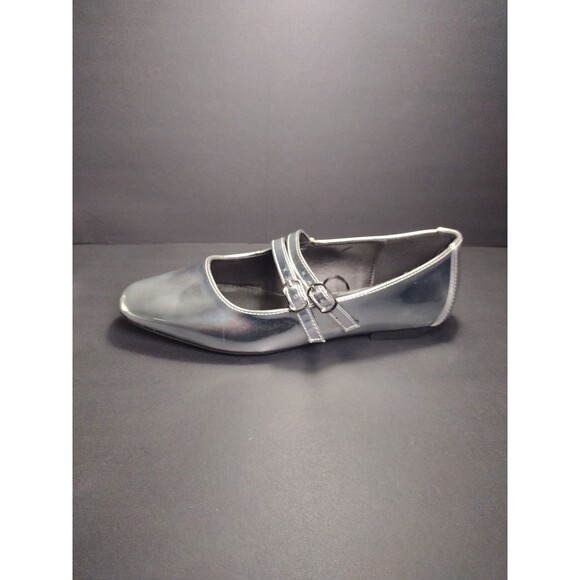 Steve Madden Benson Silver Metallic Mary Jane Double Strap Flats Size 8M NEW - Picture 1 of 13